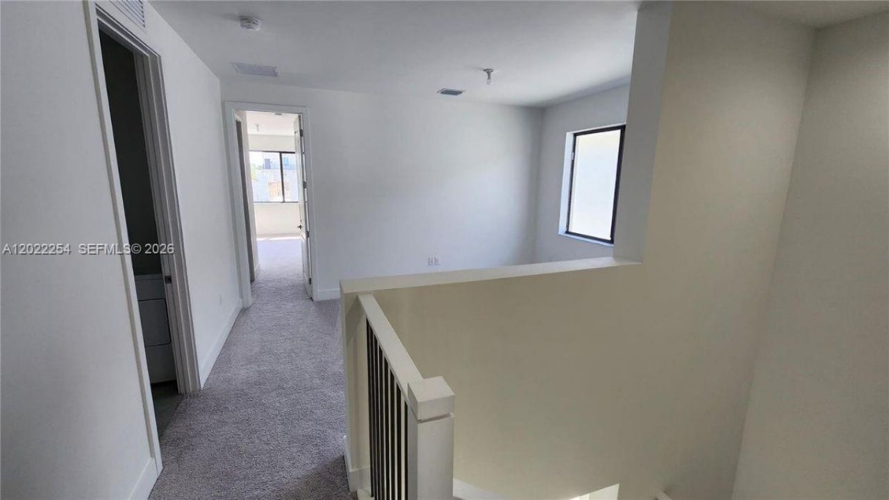8119 NW 42nd St , Unit 8119, Doral, FL 33166 Photo