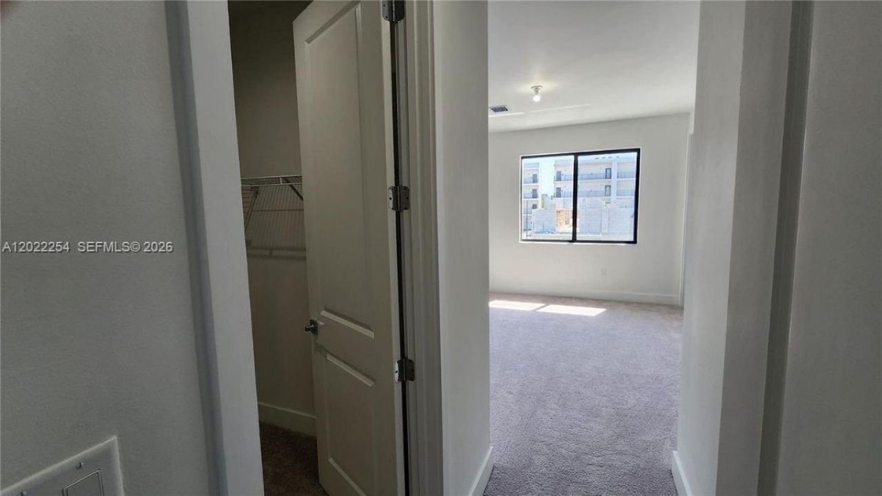 8119 NW 42nd St , Unit 8119, Doral, FL 33166 Photo