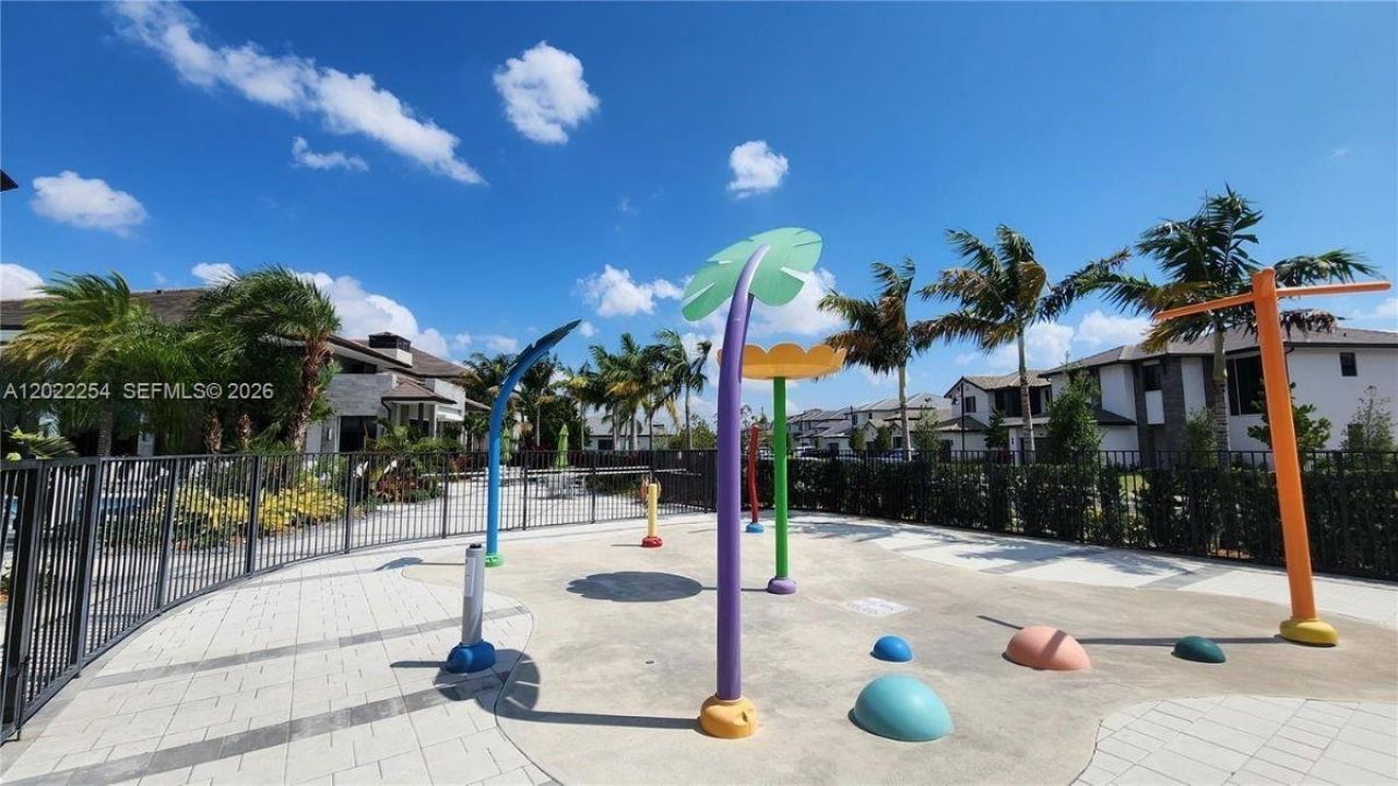 8119 NW 42nd St , Unit 8119, Doral, FL 33166 Photo