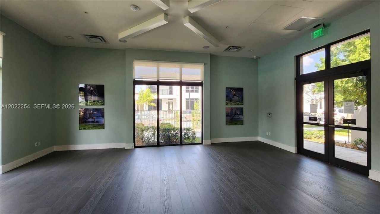 8119 NW 42nd St , Unit 8119, Doral, FL 33166 Photo