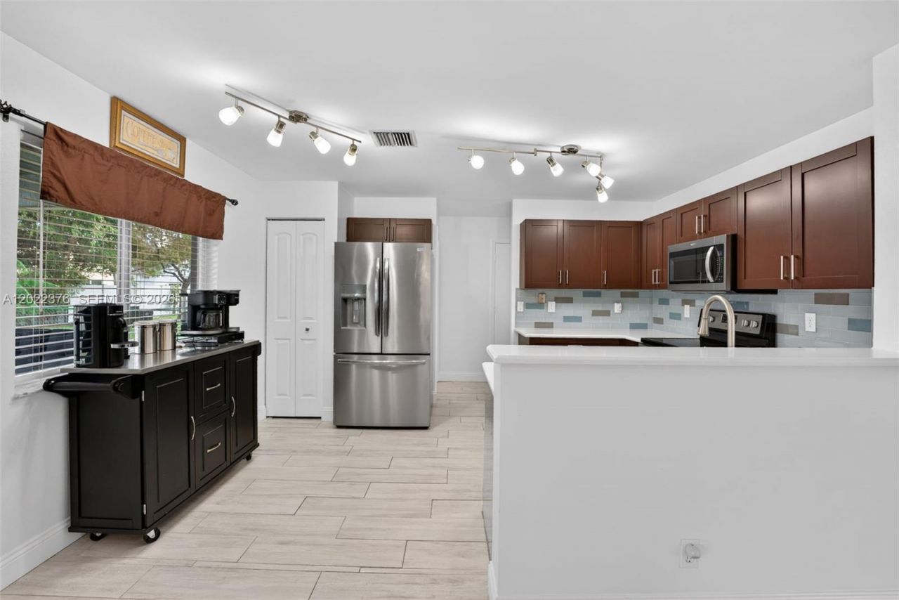 1235 SW 46th Ter , Deerfield Beach, FL 33442 Photo