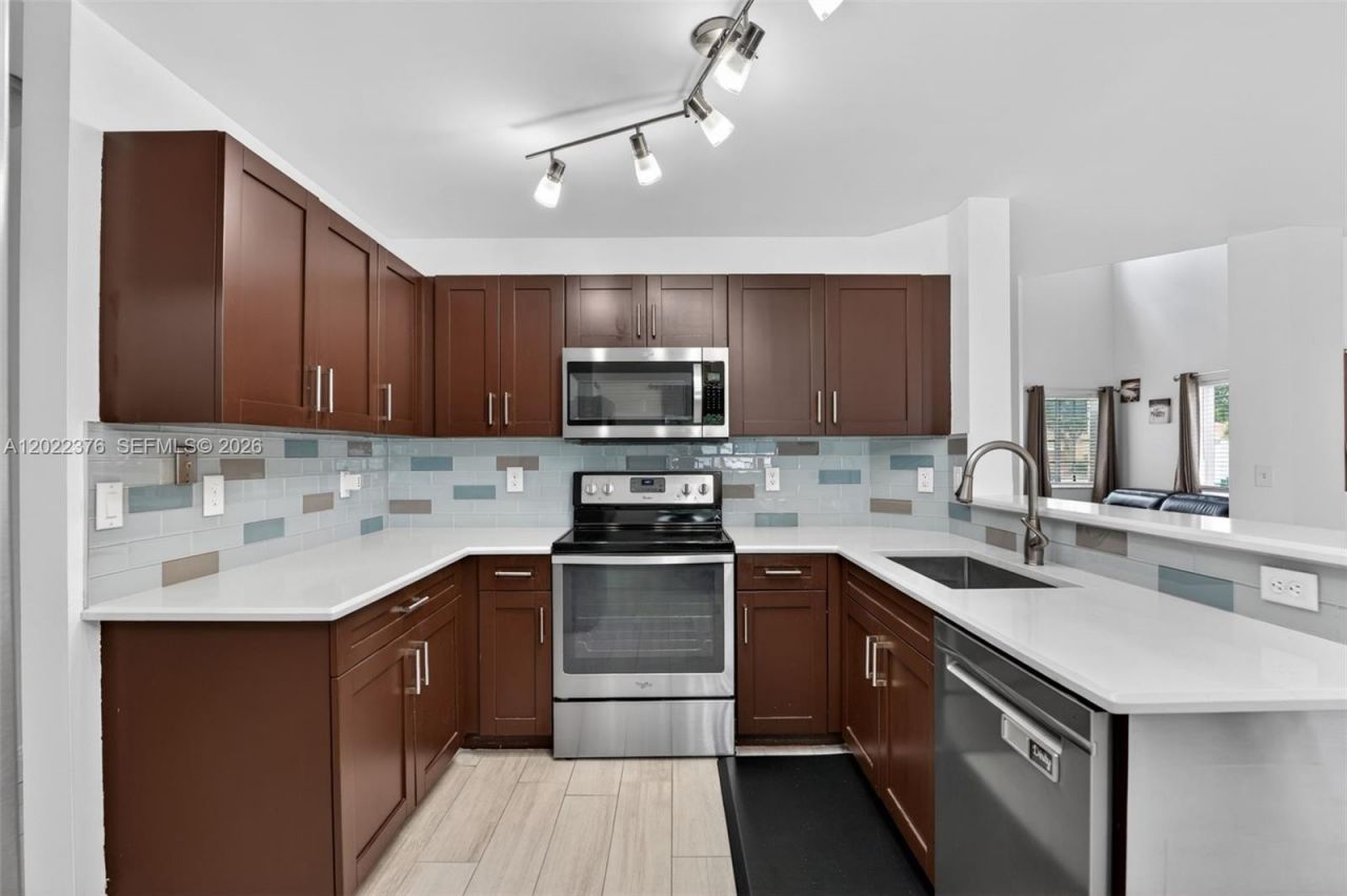 1235 SW 46th Ter , Deerfield Beach, FL 33442 Photo