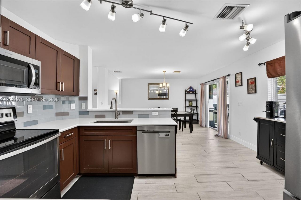 1235 SW 46th Ter , Deerfield Beach, FL 33442 Photo