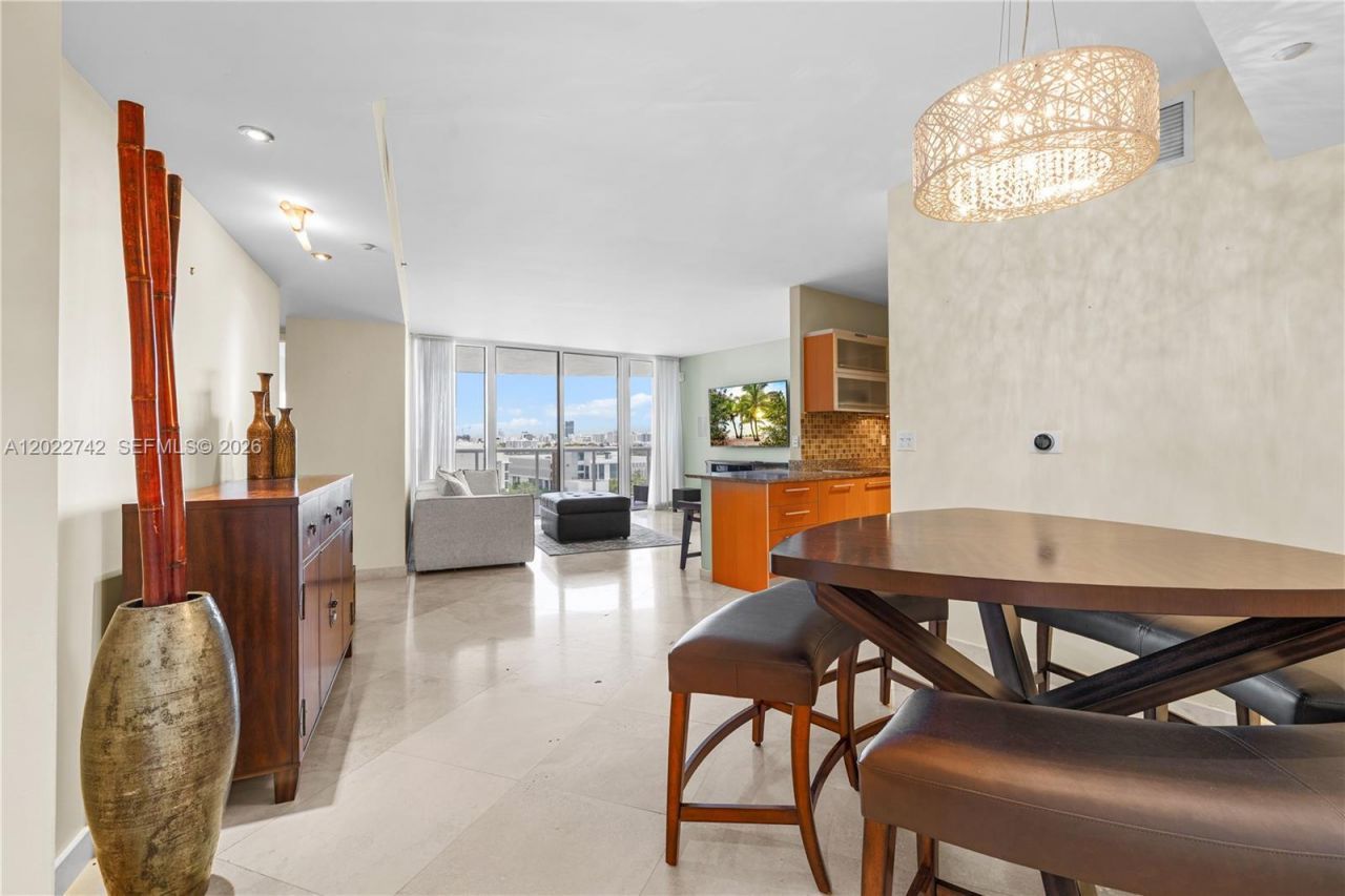 400 Alton Rd, Unit 907, Miami Beach, FL 33139 Photo