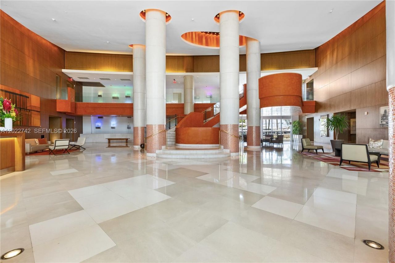400 Alton Rd, Unit 907, Miami Beach, FL 33139 Photo