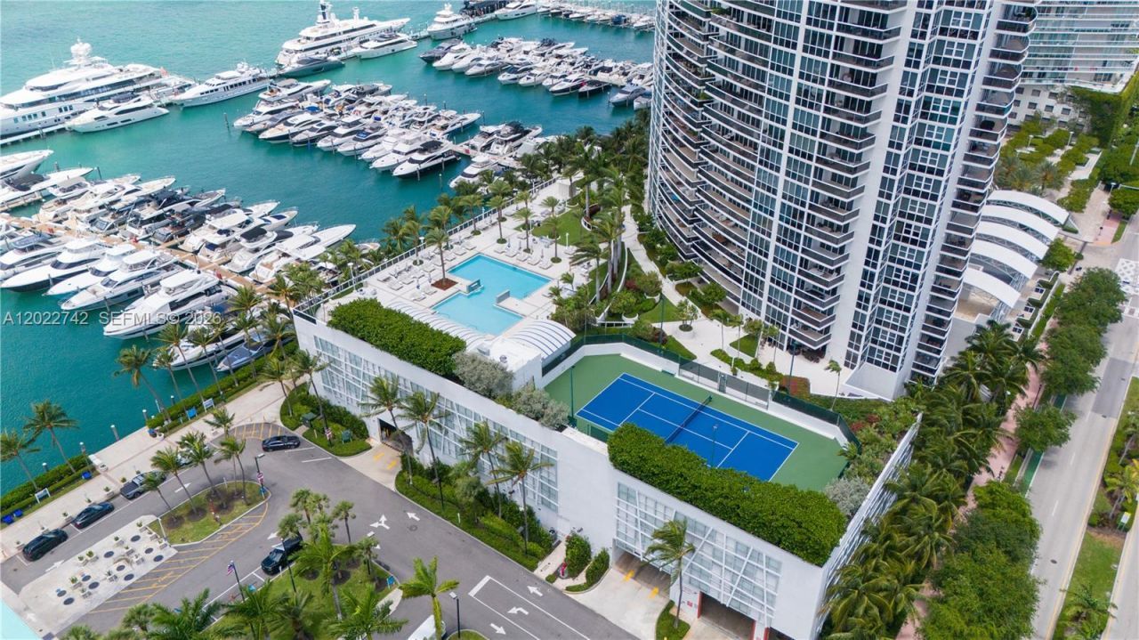 400 Alton Rd, Unit 907, Miami Beach, FL 33139 Photo