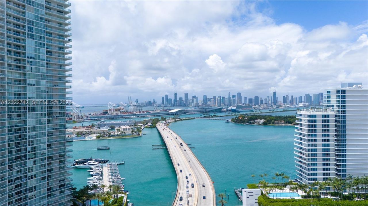 400 Alton Rd, Unit 907, Miami Beach, FL 33139 Photo
