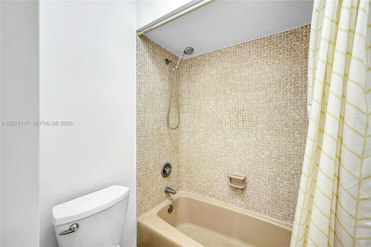 13100 SW 81st Ave, Pinecrest, FL 33156 Photo
