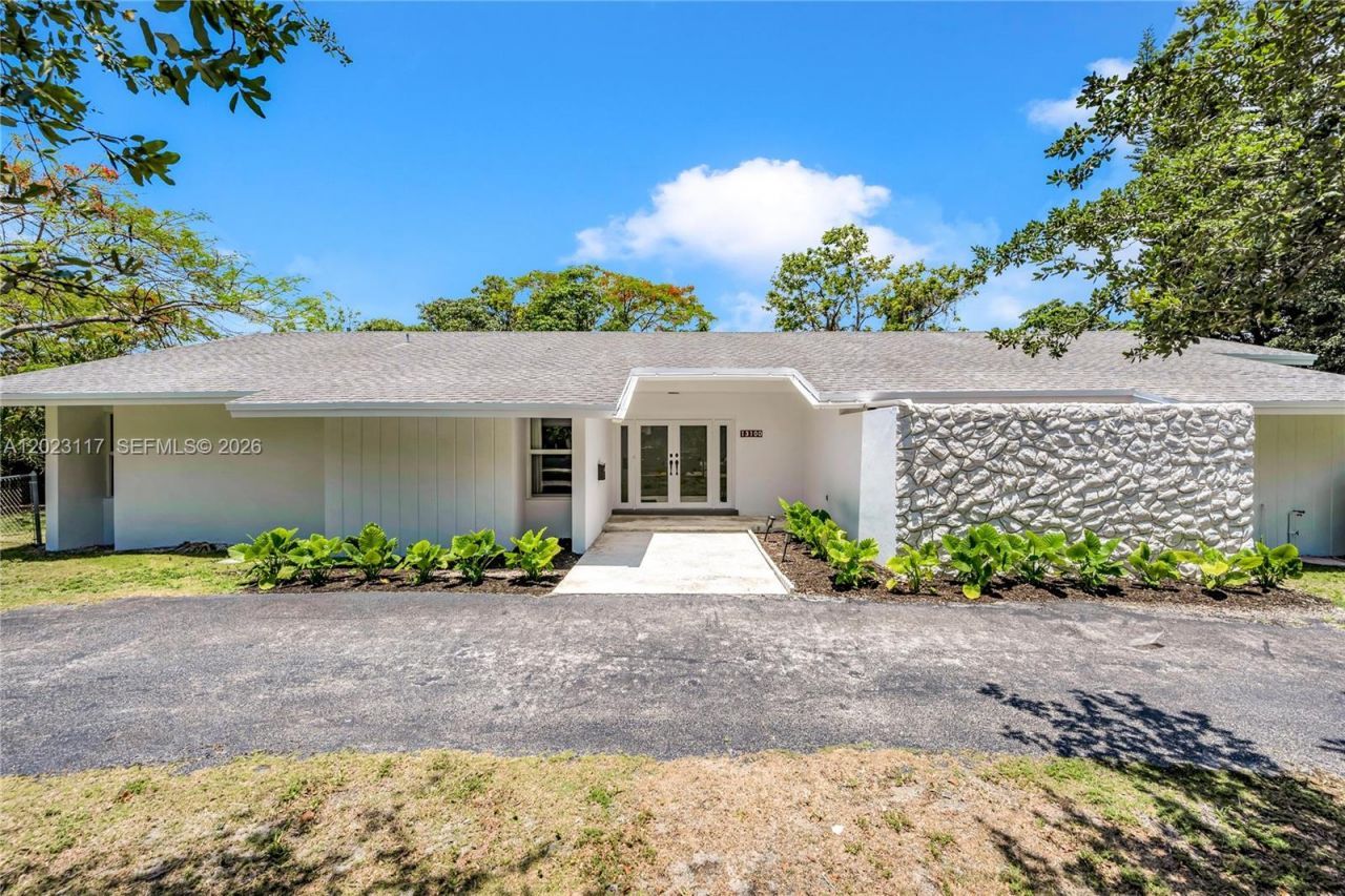 13100 SW 81st Ave, Pinecrest, FL 33156 Photo
