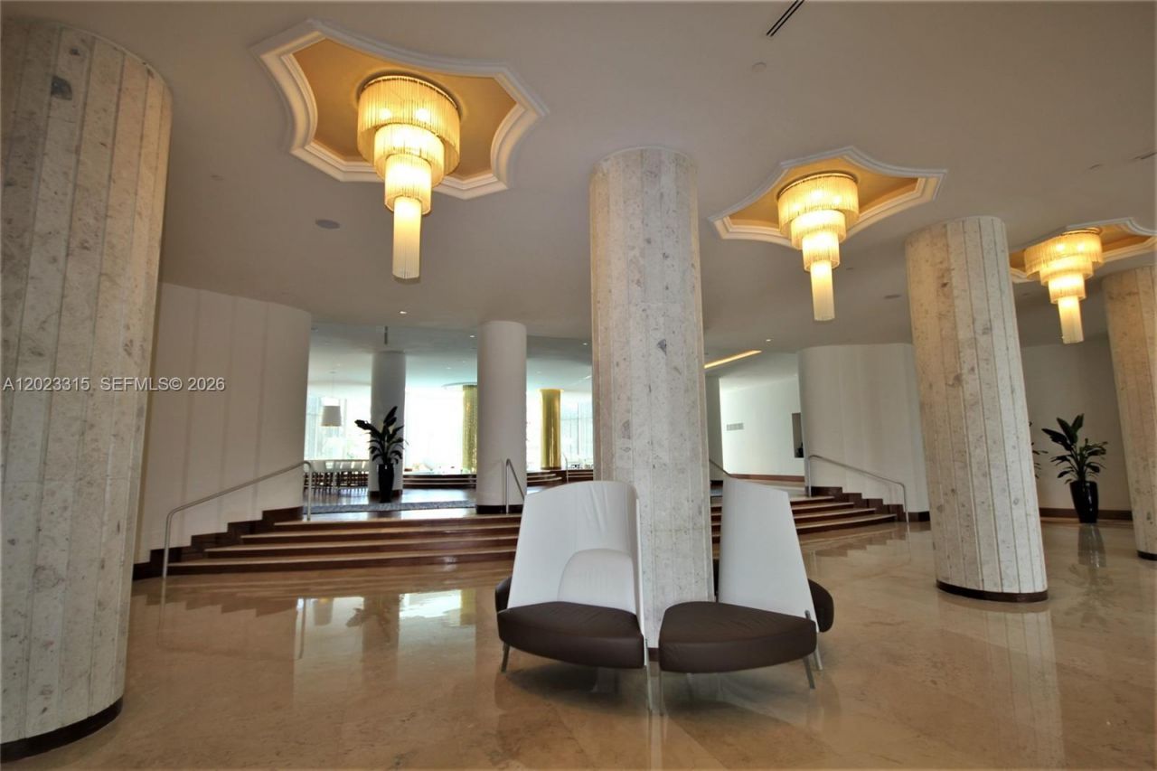 5151 Collins Ave , Unit 827, Miami Beach, FL 33140 Photo