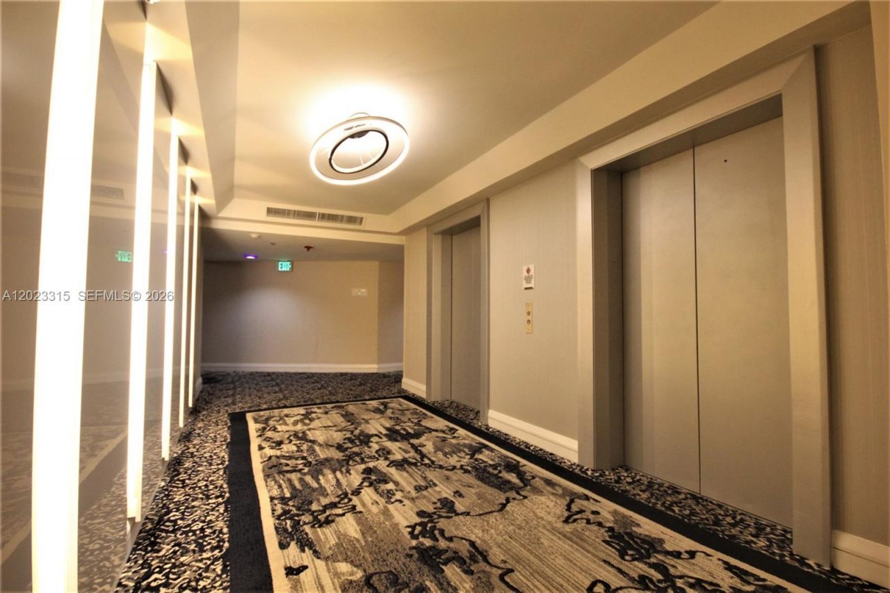 5151 Collins Ave , Unit 827, Miami Beach, FL 33140 Photo