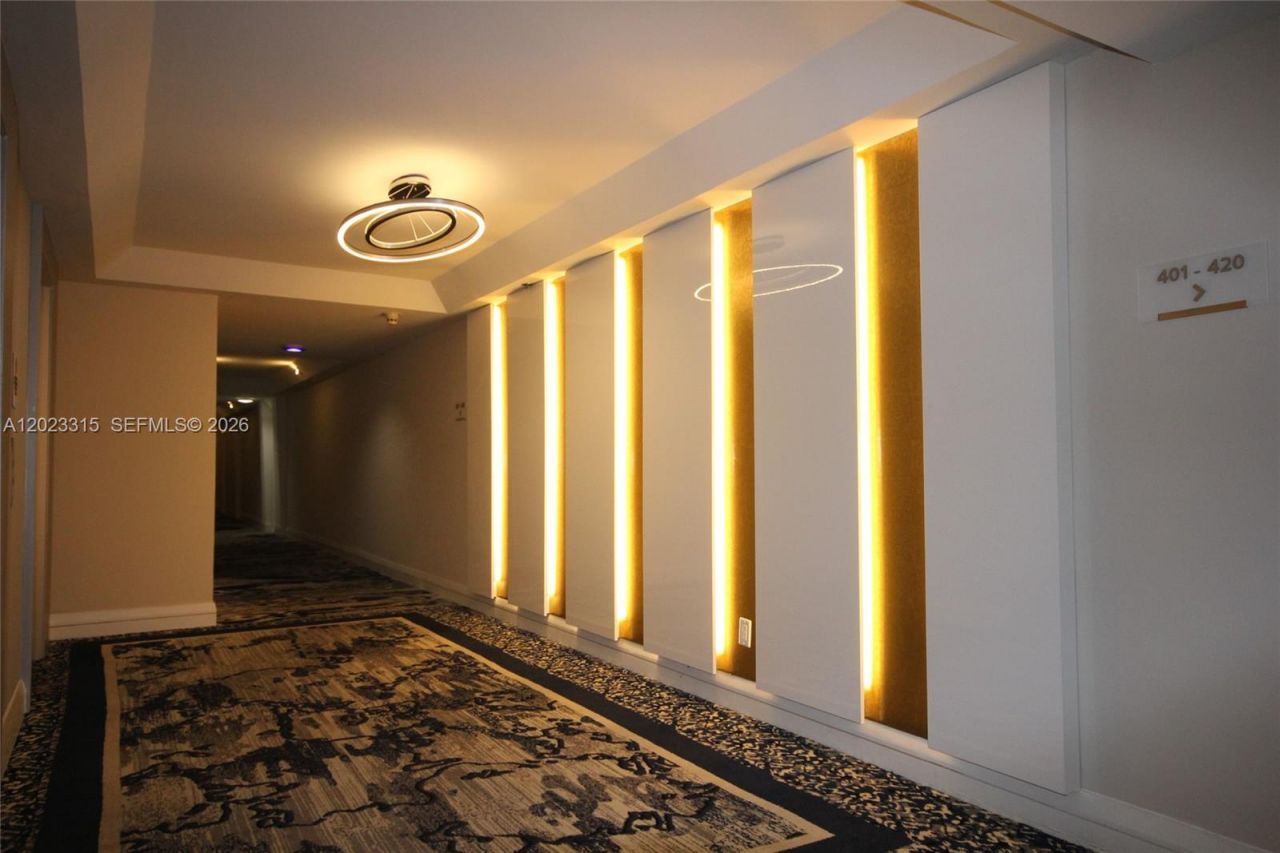5151 Collins Ave , Unit 827, Miami Beach, FL 33140 Photo