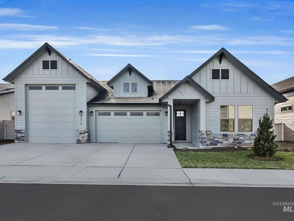 9875 W Snow Wolf Ln, Star, ID 83669
