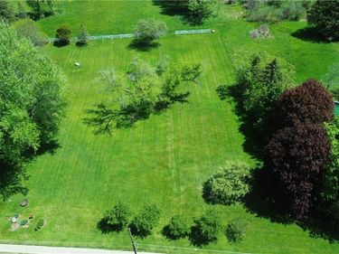 N Main Street, Sandy Creek, NY 13145