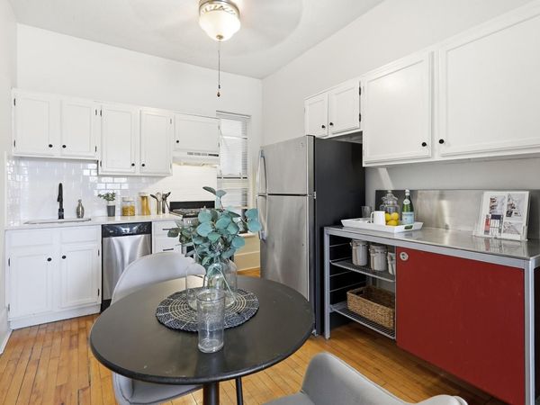 605 S 9th Street, Unit 6, Minneapolis, MN 55404