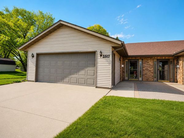 2517 SE 4th Avenue, Aberdeen, SD 57401