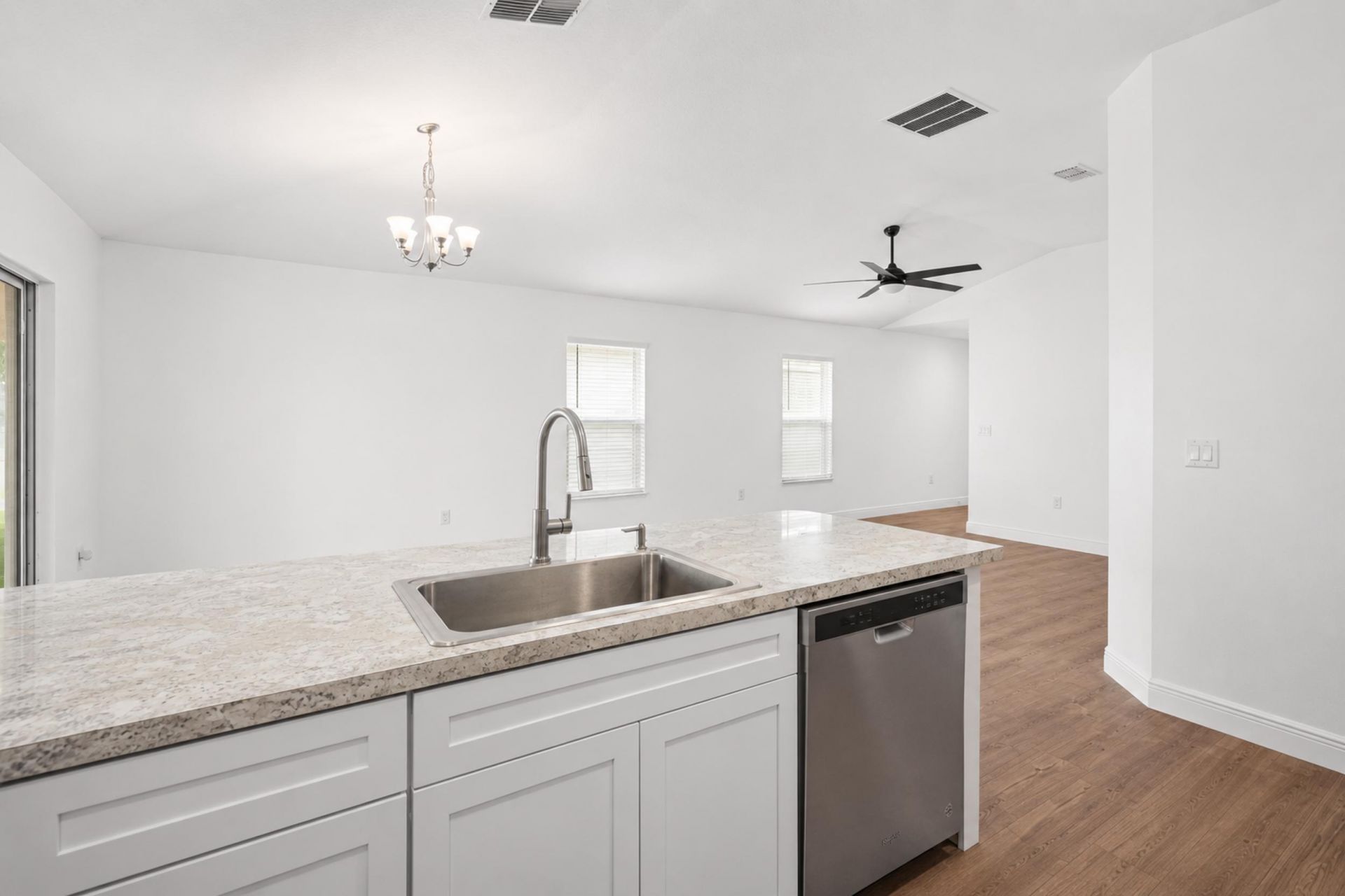5870 NW Pine Trail Circle, Port Saint Lucie, FL 34983 Photo