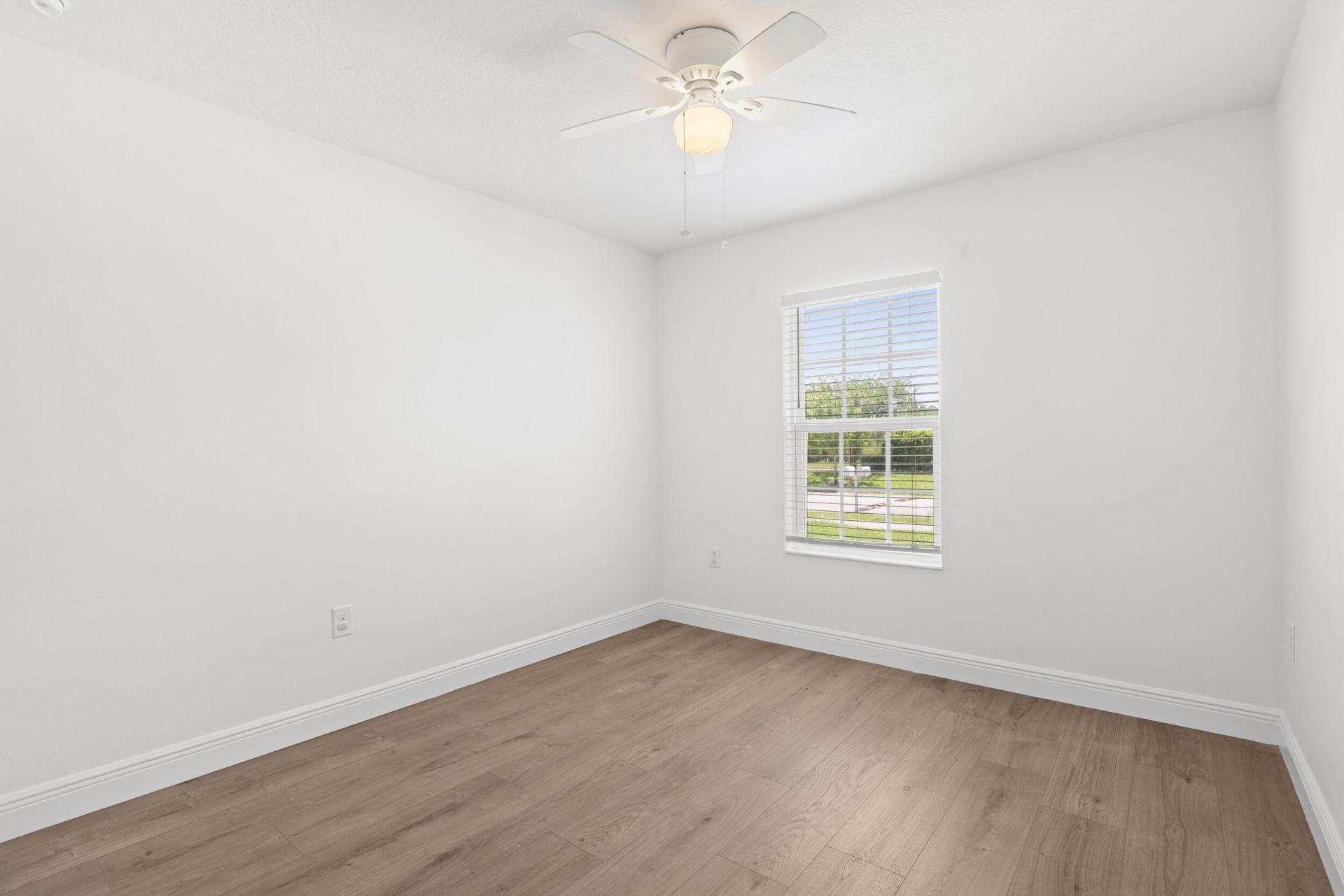 5870 NW Pine Trail Circle, Port Saint Lucie, FL 34983 Photo