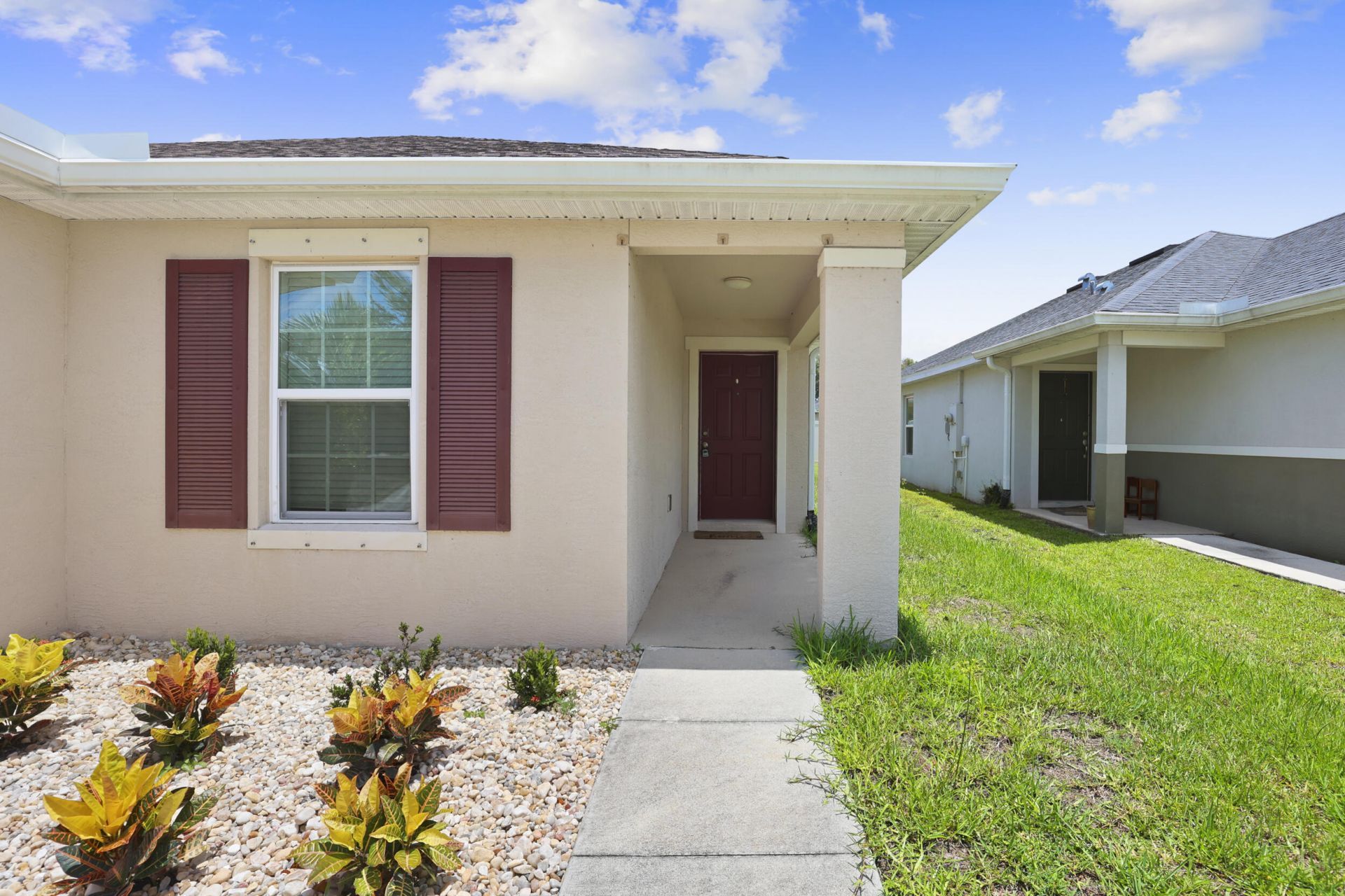 5870 NW Pine Trail Circle, Port Saint Lucie, FL 34983 Photo