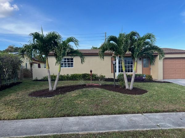 1111 NW 24th Avenue, Pompano Beach, FL 33069