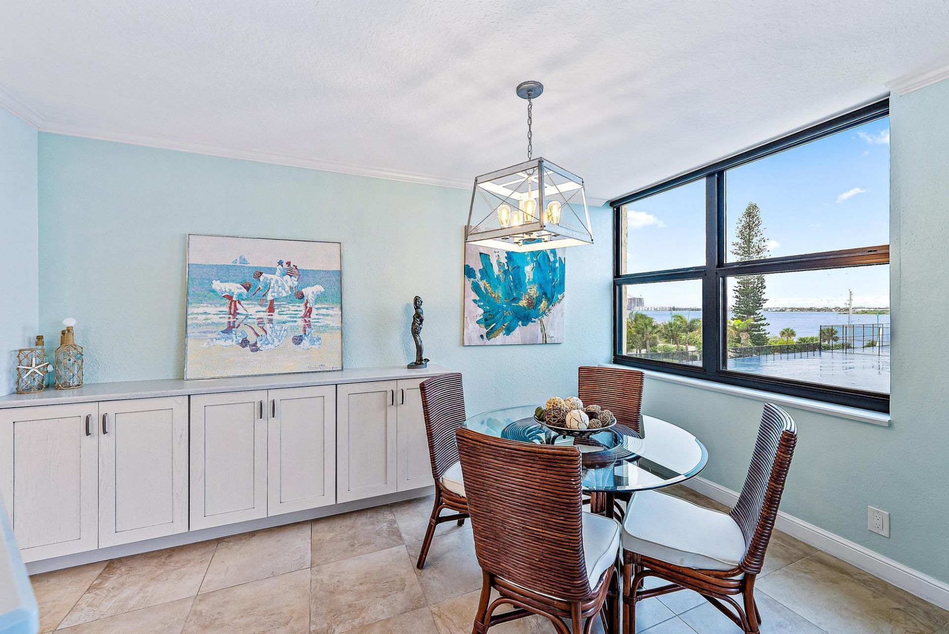5420 N Ocean Drive, Unit 305, Singer Island, FL 33404 Photo