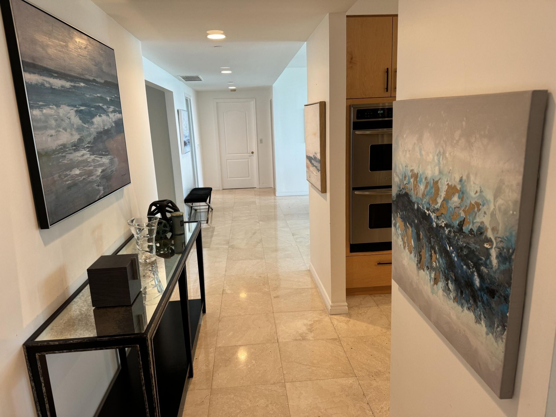 550 SE Mizner Boulevard, Unit B702, Boca Raton, FL 33432 Photo