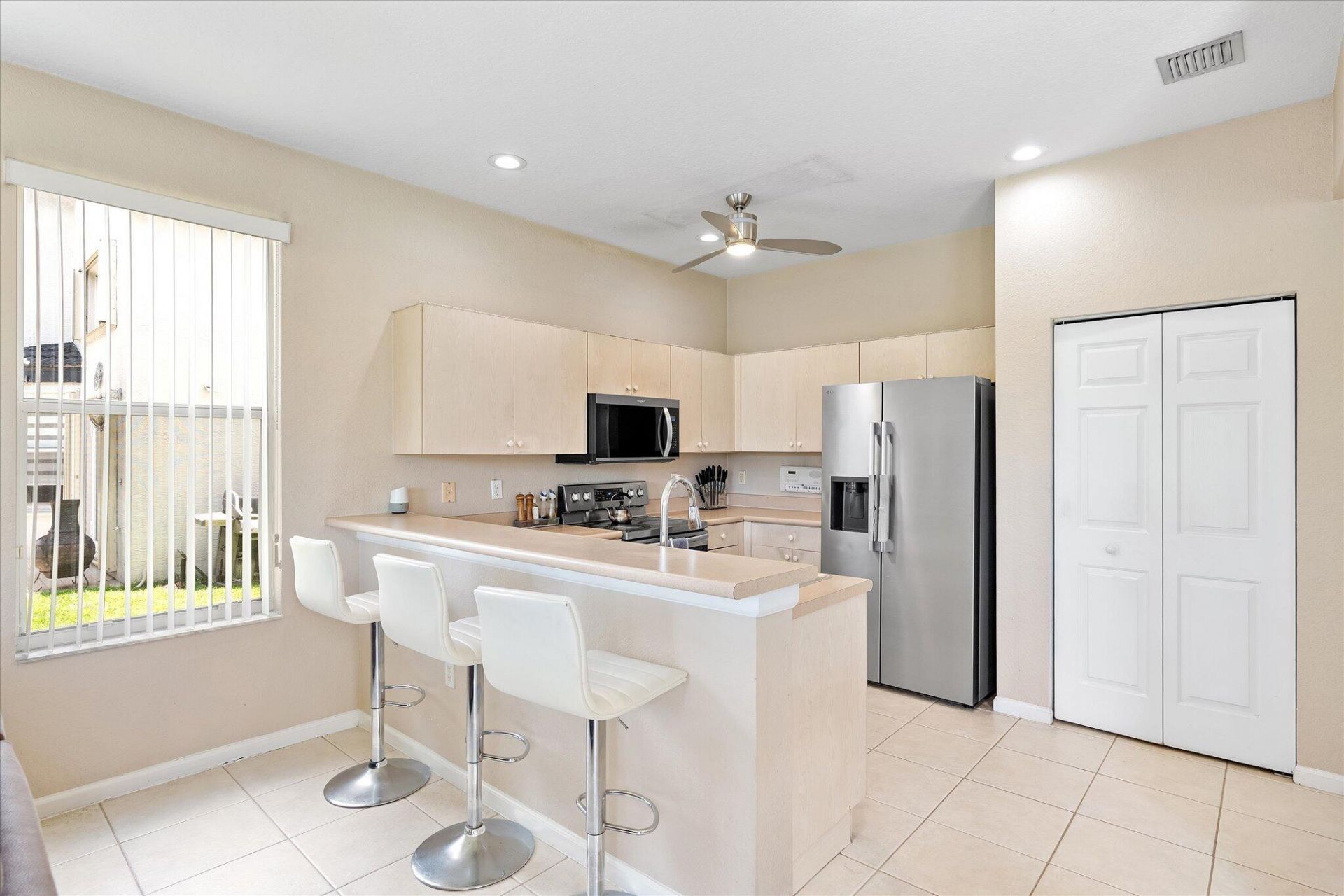 16385 SW 27th Street, Miramar, FL 33027 Photo