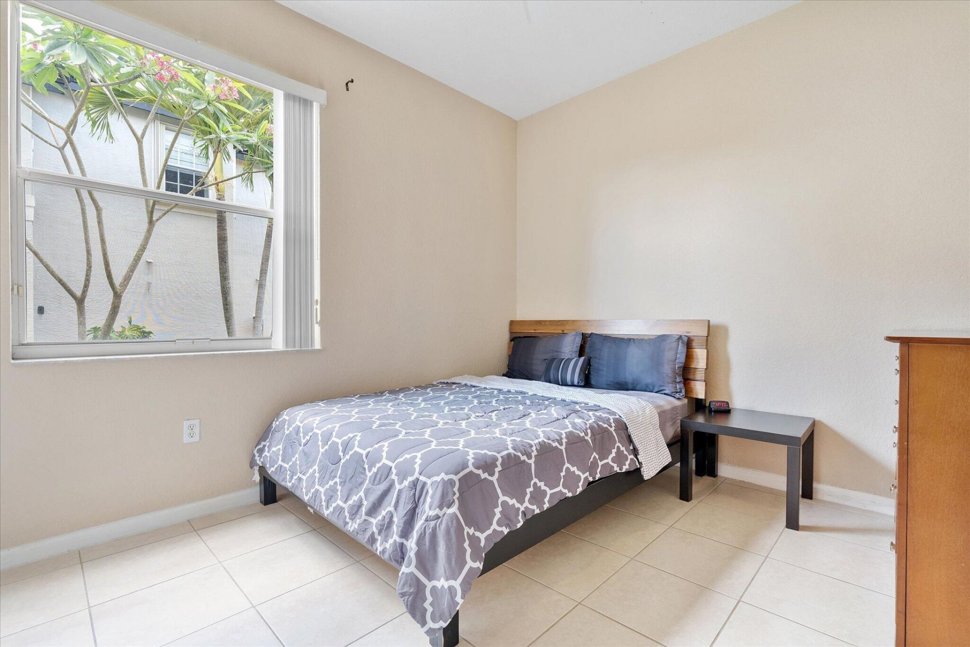 16385 SW 27th Street, Miramar, FL 33027 Photo