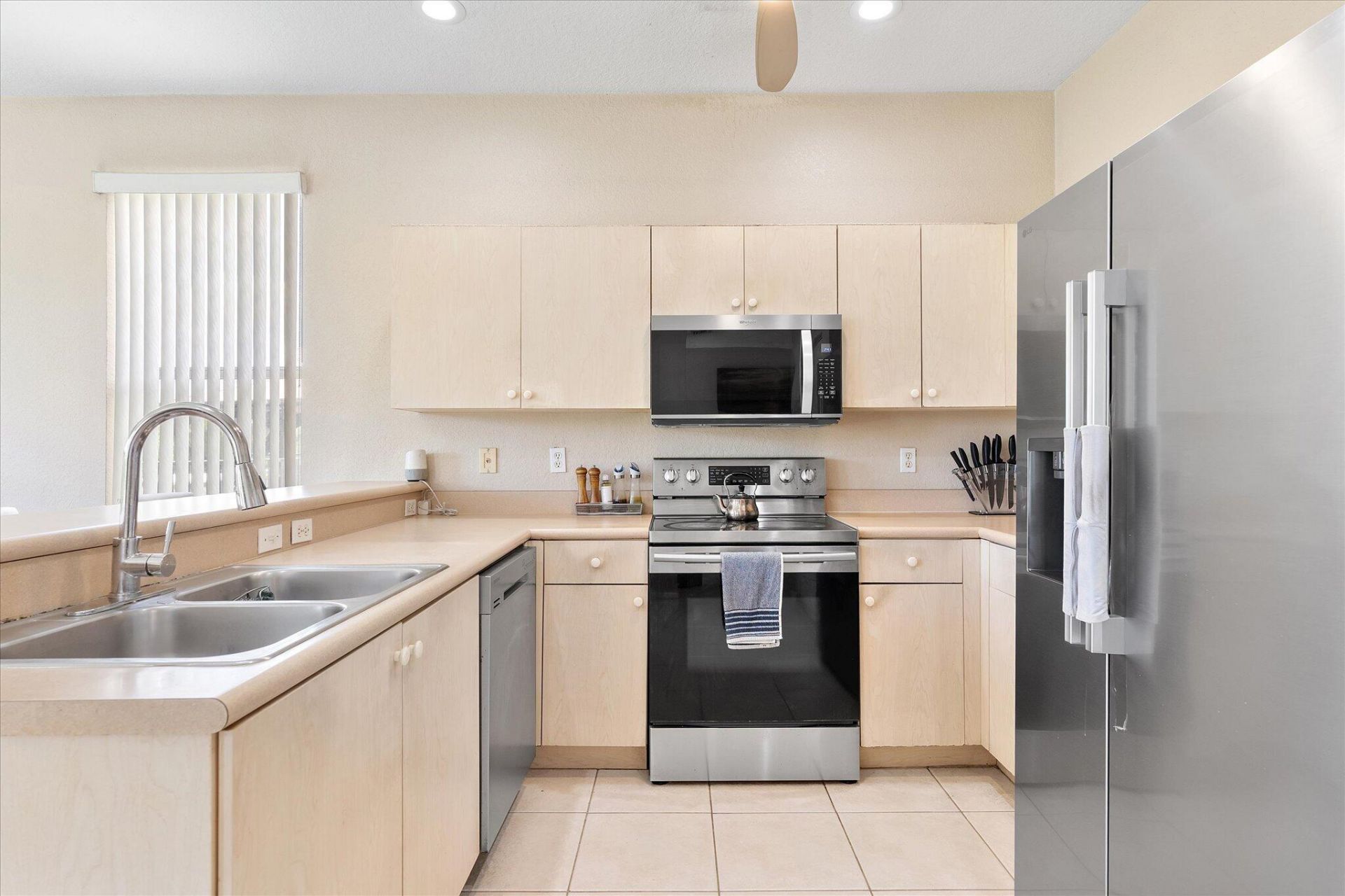 16385 SW 27th Street, Miramar, FL 33027 Photo