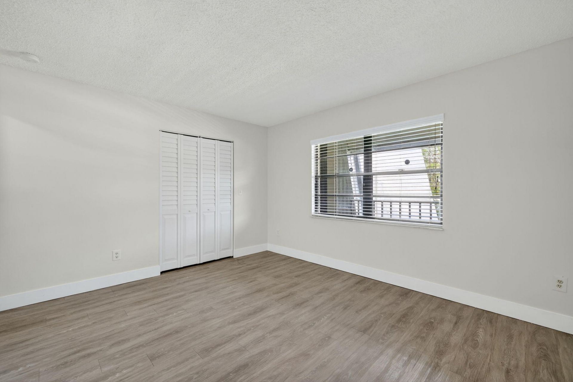 2513 S 17th Street, Unit 206, Fort Pierce, FL 34982 Photo
