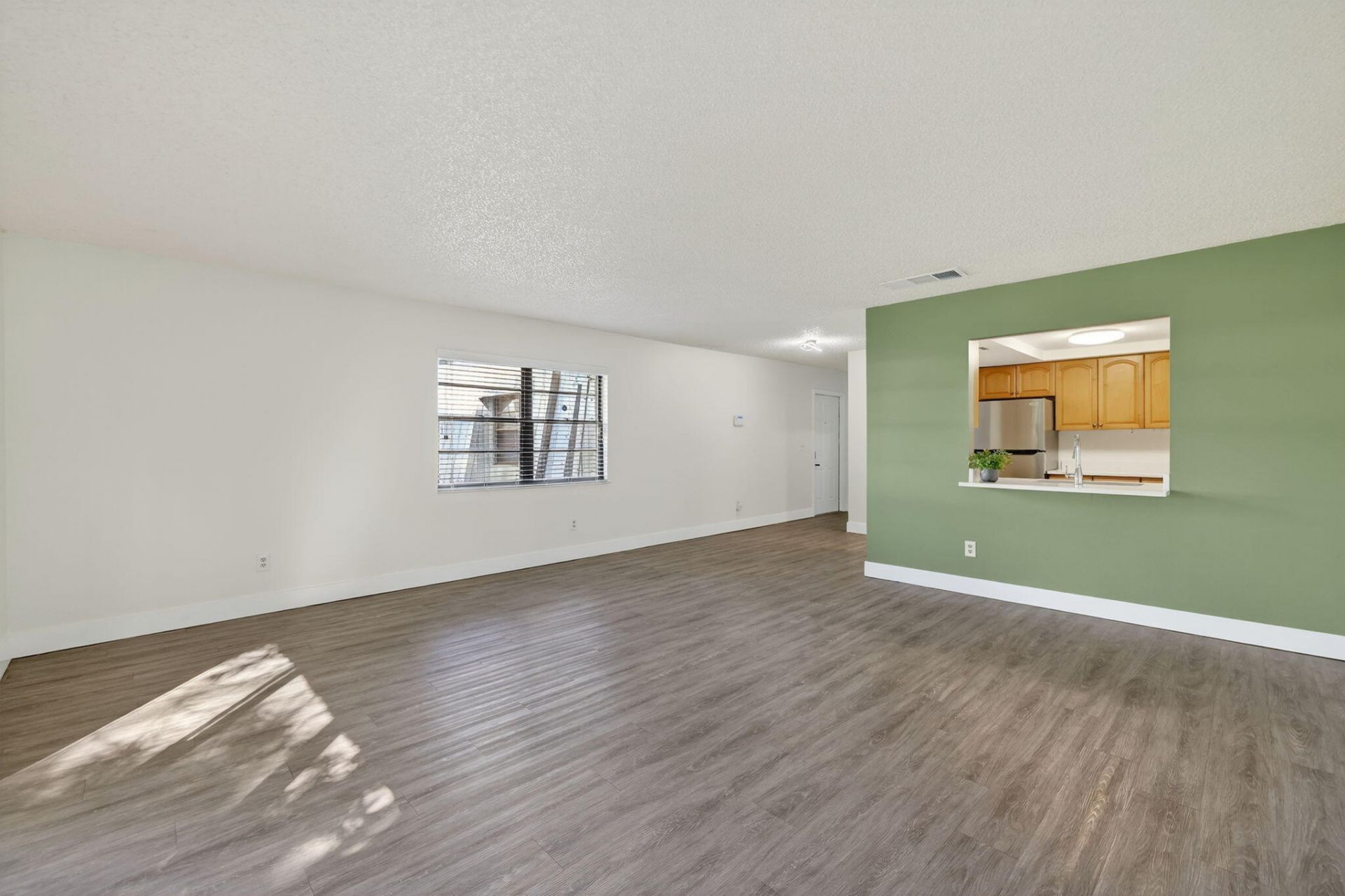 2513 S 17th Street, Unit 206, Fort Pierce, FL 34982 Photo