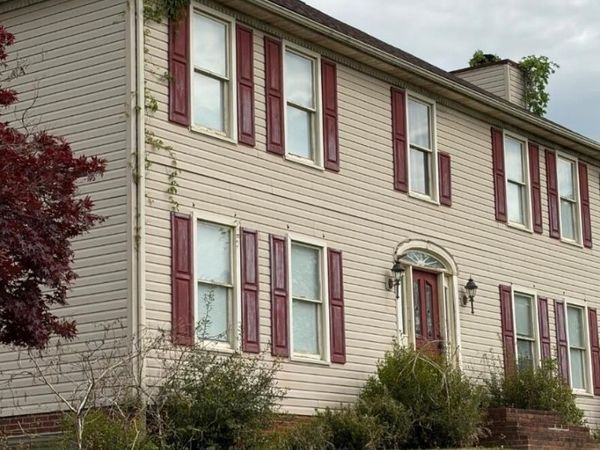 207 Aftons Meadow RD , Vinton, VA 24179