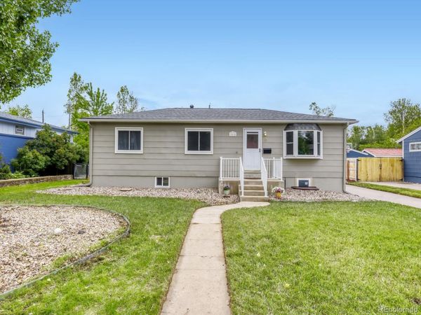 1015 W Longview Avenue , Littleton, CO 80120