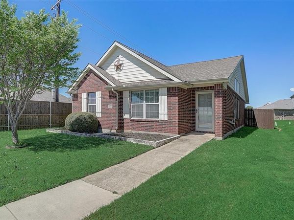 8801 Stewart Street, Cross Roads, TX 76227