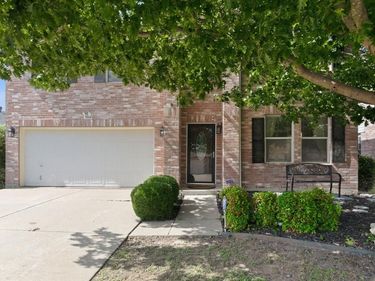 3844 Irish Setter Drive, Fort Worth, TX 76123