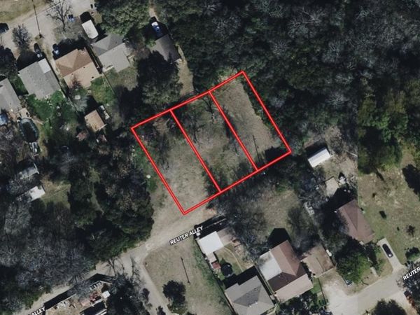1300 Reuter Avenue, Waco, TX 76708