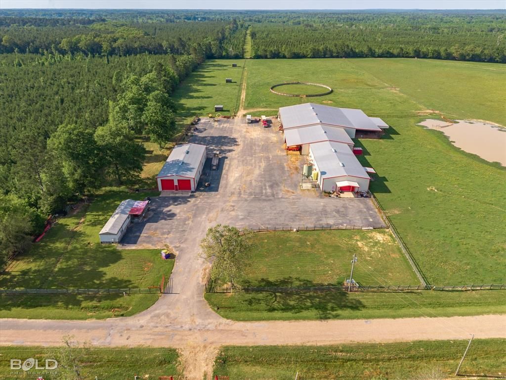 160 Neely Camp Road, Sarepta, LA 71071 Main Photo