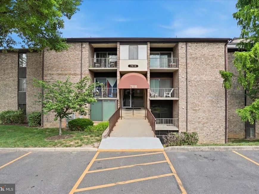 7818 Hanover Parkway, Unit 101, Greenbelt, MD 20770 Main Photo