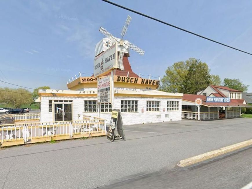 2857 Lincoln Highway E , Ronks, PA 17572 Main Photo