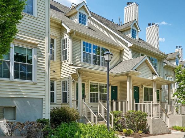 623 BRICKHOUSE ROAD, PRINCETON, NJ 08540