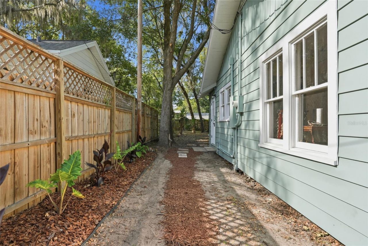 312 NW 14th Avenue , Gainesville, FL 32601 Photo