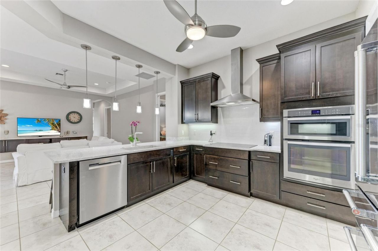 956 145th Street Circle Ne, Bradenton, FL 34212 Photo