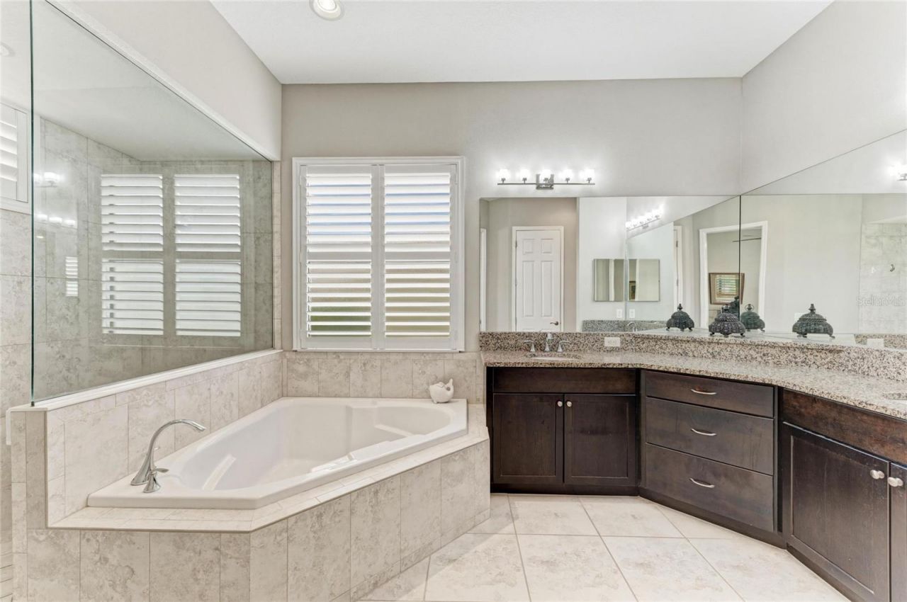 956 145th Street Circle Ne, Bradenton, FL 34212 Photo