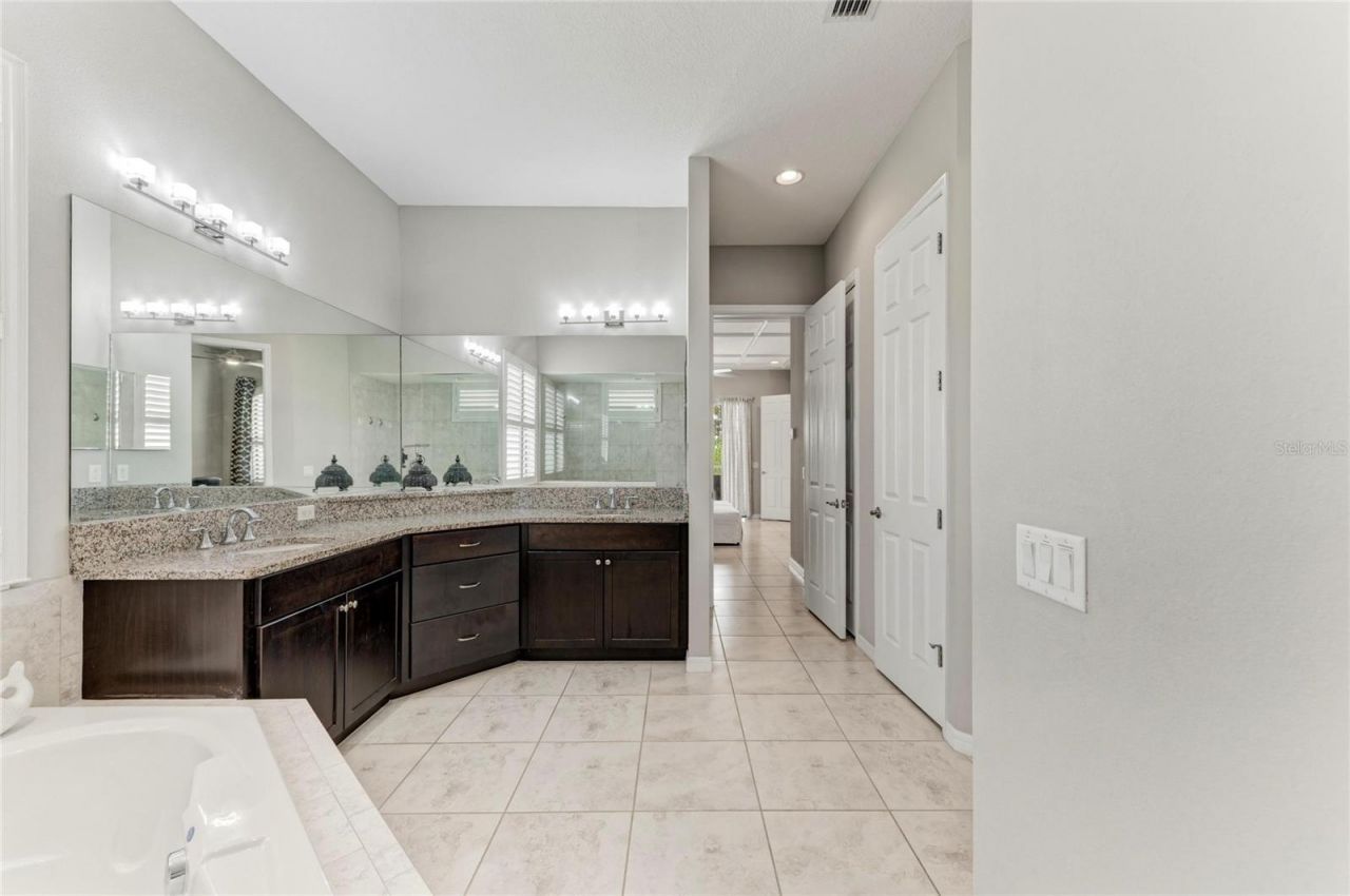 956 145th Street Circle Ne, Bradenton, FL 34212 Photo