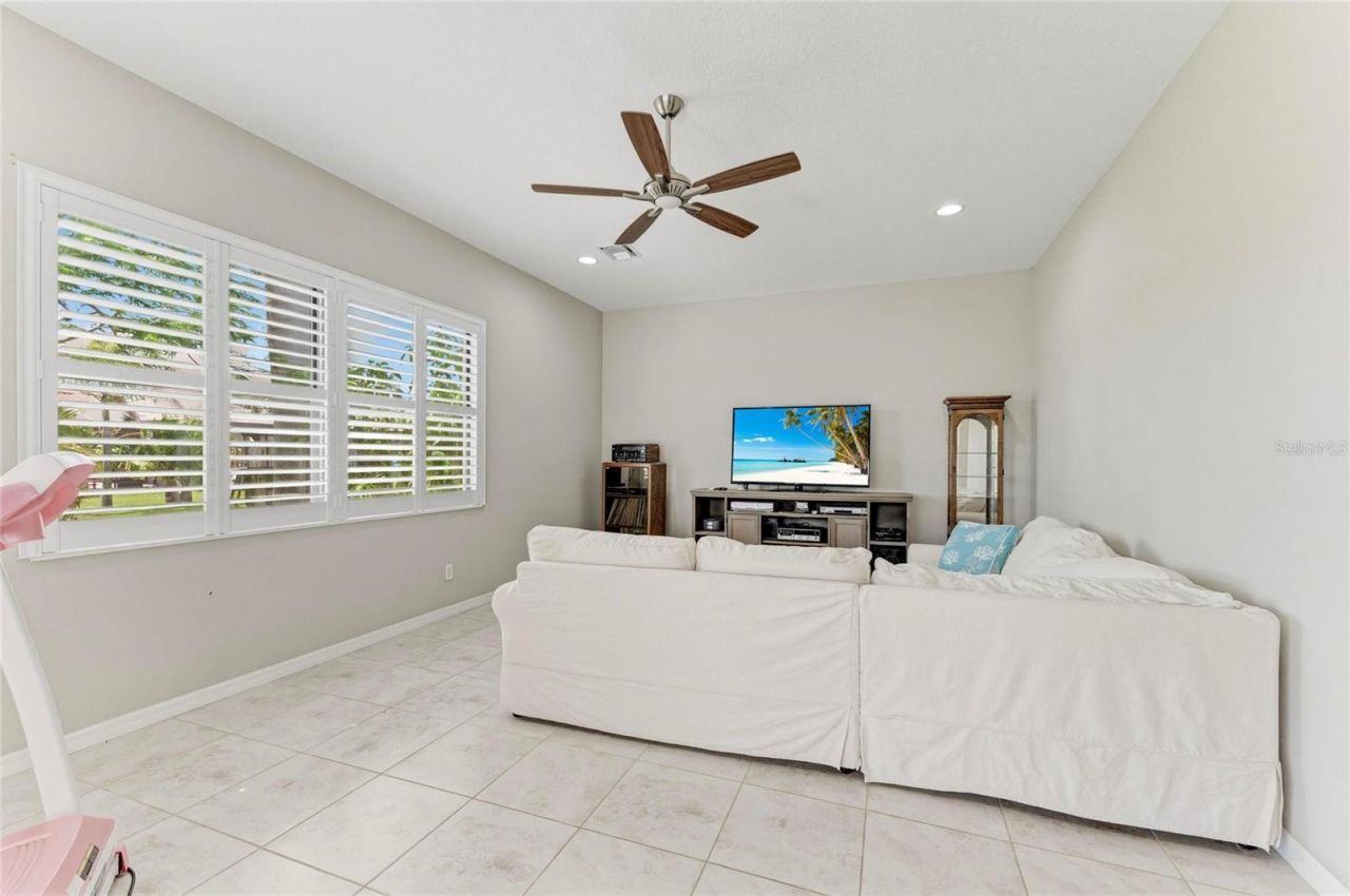956 145th Street Circle Ne, Bradenton, FL 34212 Photo