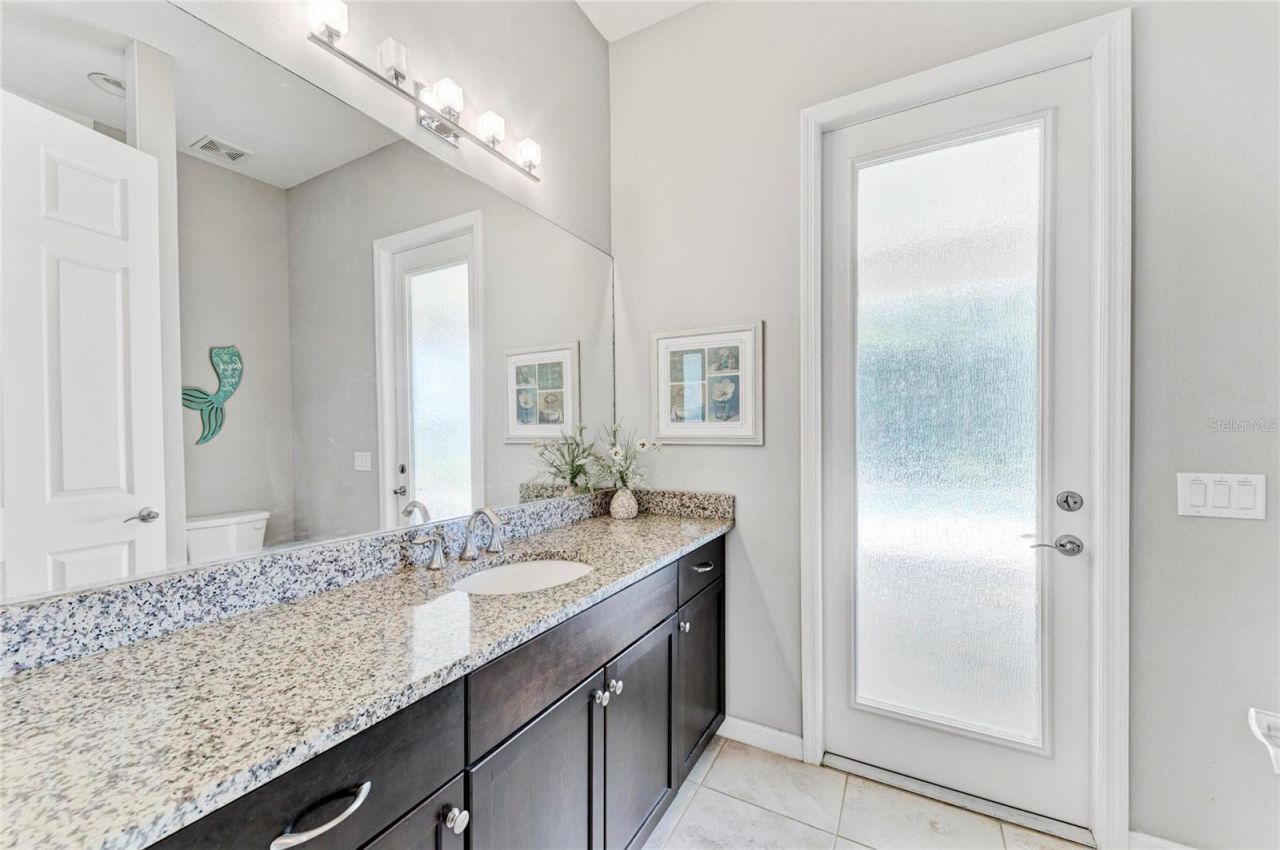 956 145th Street Circle Ne, Bradenton, FL 34212 Photo