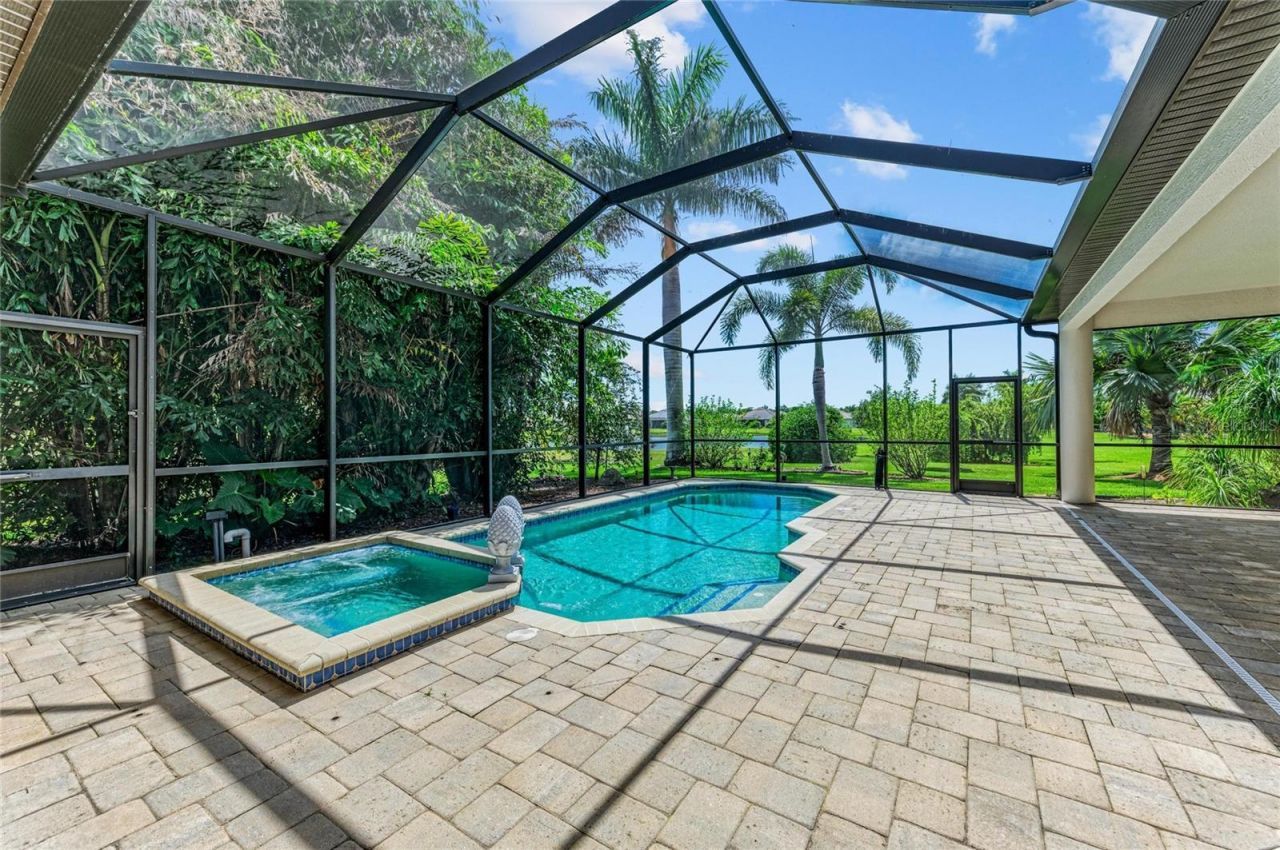956 145th Street Circle Ne, Bradenton, FL 34212 Photo