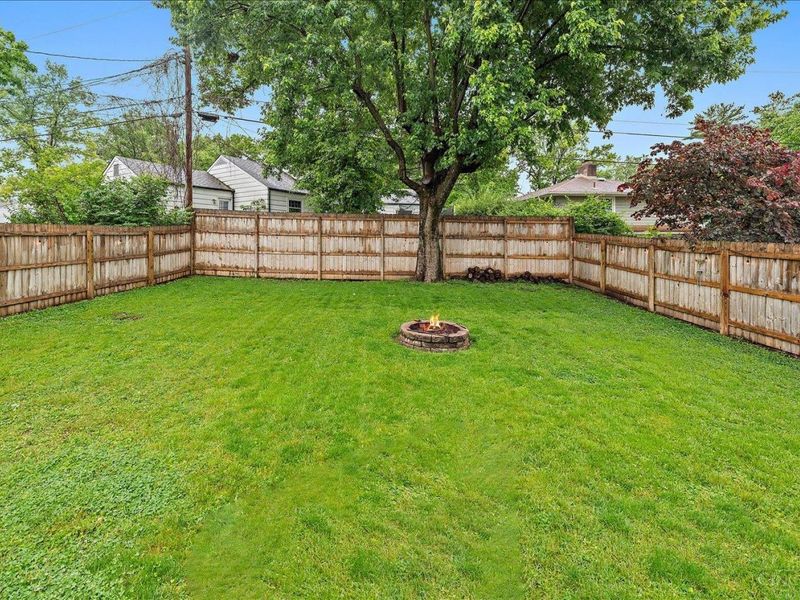 952 Lawn Avenue, Hamilton, OH 45013 Photo 28