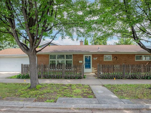 7440 W Everell Avenue , Chicago, IL 60631