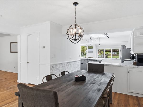 1417 Ashworth Road, West Des Moines, IA 50265